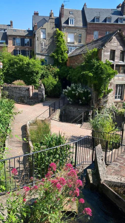 Équemauville Appartement Le Louis Dort Au Calme מראה חיצוני תמונה
